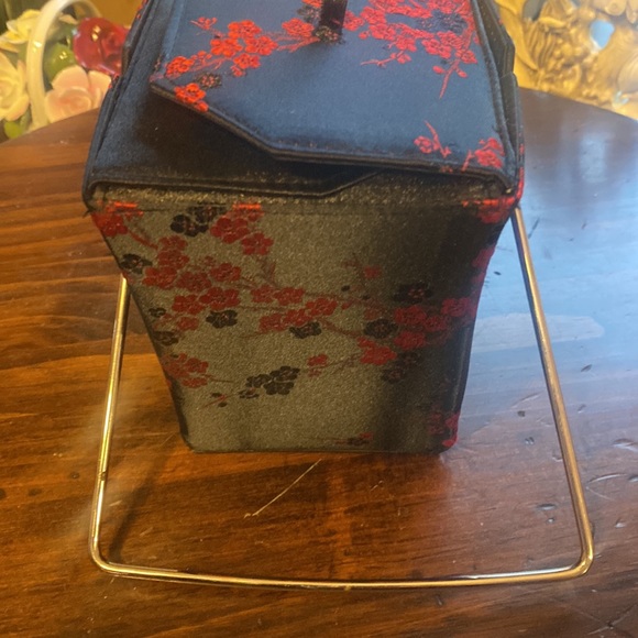Chinese takeout purse - Picture 3 of 7